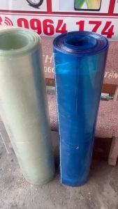 (Khổ cao 1.2mx dày 4zem) Tôn nhựa giống phắng lấy ánh sáng che mưa