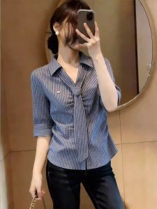 NUMEN BUTTON | Áo Sơ Mi Nữ Mùa Hè Đính Cúc Dây Kẻ Sọc