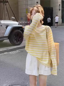 chaqi | Color Block Stripe Sunscreen Shirt Tshirt