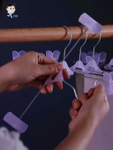 Simple and Seamless Plastic Clothes Hanger Pants Rack Clip Anti Slip Pants Clip