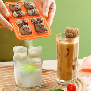 Nurm 4 Grid 3D Little Bear Shape Ice Cube Silicone Mold Household DIY Juice Milk Ice Machine