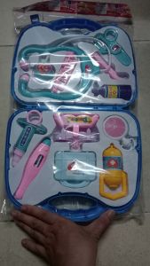 Đồ chơi vali bác sĩ cho bé (11 món/vali)