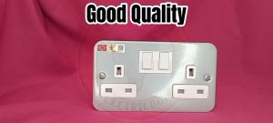 MK 2977 / 2946 13AMP 3 Pin 1Gang / 2Gang Metal Clad Switch Socket Outlet With SIRIM APPROVED