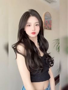 สวยมาก ลอนคลายๆ แฮร์พีชผมลอนปลาย รุ่น Sweet ใสง่ายติดดูเนียน ยาว 50-60 แซม เส้นไหมทนความร้อนสูง