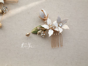 French Original Design Handmade Illusory Color White Flower Hair Comb Set Wedding Bride Headwear Makeup Ancient Style