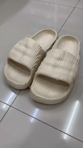 J รองเท้าแตะ รองเท้าแบบสวม แตะแบบสวม  รุ่น WF-ZM6031 Size 40-45 สี  สี กากี ขาว ดำ