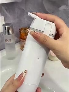 4-in-1 Travel Liquid Dispenser Split Bottle System Shampoo Lotion Shower Gel Soap Sub-bottles Press Container for Easy Packing