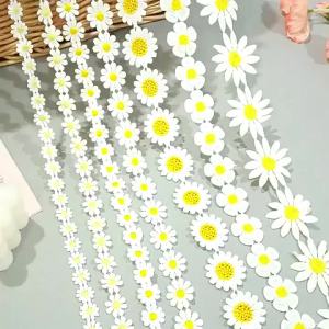2.5/3.5CM Wide Beautiful White Embroidered Daisy Lace Fabric Flowers Lace Ribbon Dress Collar Hat Headwear Sewing Trimming Decor