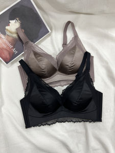 ผ้าไหม ลูกไม้ ไร้สาย Bra บางlatex ชุดชั้นในสตรี Push Up Bra ป้องกันการหย่อนคล้อย เสื้อท่อนบน ภาพลวงตาหน้าอกเล็ก