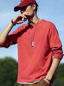 เสื้อยืดแขนยาวผู้ชาย สีแดง น้ำหนักเบา ทรงหลวม ผ้าฝ้ายแท้ สไตล์อเมริกันย้อนยุค ฤดูใบไม้ผลิและฤดูใบไม้ร่วง เสื้อชั้นใน