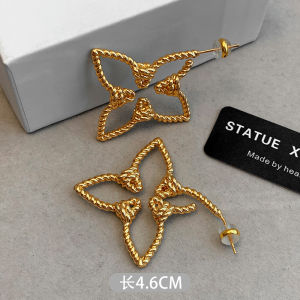 Unique Hollow Woven Four Leaf Clover Leaf Earrings for Women Gold Plated Hong Kong Style Ear Jewelry Original Design Fresh out