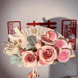 New Chinese Style Bridal Gown Photography Bridal Bouquet Props Phalaenopsis Folding Fan Wedding Wedding Wedding Fan Chinese Ancient Style