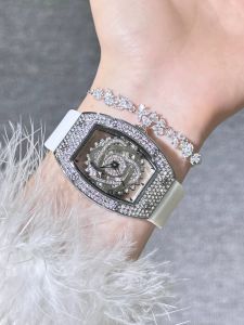 Mark Fairwhale | Time-Flipping Womens Watch