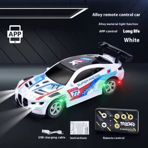 1: 64 Dual-Mode 2.4G Mini Remote Control Car Childrens Alloy Toy Car Cruise Control Drift Simulation Racing Toy Gift