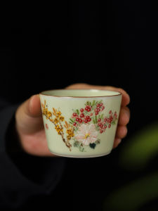 Handmade Ceramic Tea Cup Jingdezhen Hand-Painted Retro Chinese Style Tea Drinking Cup Secret Yellow Glaze Owner Cup Embroidered Ball Cup