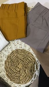 Celana Panjang Elizabeth Pants / Chino Pants Wanita Bahan Tebal Stretch Warna Hitam Polos - Slimfit, Adem di Pakai, Jahitan Rapi (Tersedia dalam 4 Warna)