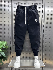 กางเกงทำงานทรงสลิมฟิตสำหรับผู้ชาย กางเกงขายาวทรงฮาราจูกุ ทรงเก้าส่วน ผ่าหน้า ผ่าข้าง ทรงลำลอง ทรงฤดูร้อน ปักลาย สีพื้น