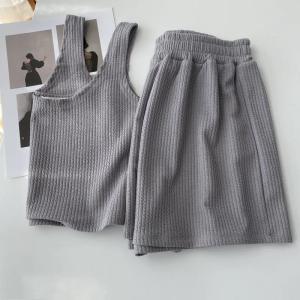 Áo Ba Lỗ Và Quần Ngắn Thoải Mái Rộng Rãi Họa Tiết Nổi 3D Bộ Đồ Hai Mảnh Mùa Hè 2025 Thời Trang Chất Liệu Polyester Dành Cho Nữ