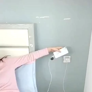 kệ dán Đồ Dùng/ Giá Đỡ Sạc Điện Thoại Có Móc Treo Giữ Dây Điện