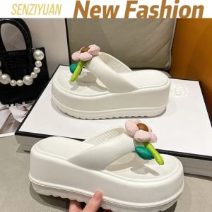 QDshop สุดว๊าว รองเท้าหูหนีบเสริมส้นผู้หญิง พื้นนิ่มน้ำหนักเบาสีสวยมากแม่ แถมตัวติดดอกไม้แบ๊วๆๆให้ไปอิ๊กก รุ่นนี้ใครไม่มีบอกเลยว่าพลาดมากน๊าาา