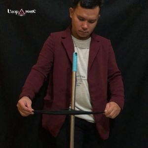 Scraf thru - Alat sulap kain menembus objek - Uzop Magic