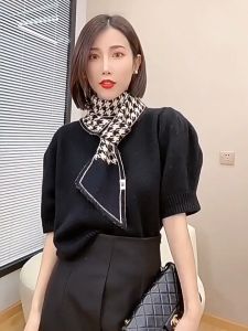 Khăn Len Choàng Cổ Vát Xéo Tiếp Viên Hàng Không - 100style