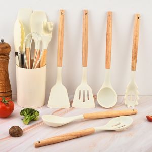 Wooden handle silicone set for household kitchen tools non stick pans frying pans spoons and silicone kitchenware sets
