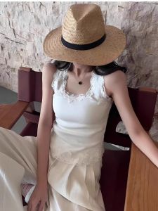 High Quality Womens Lace Trimmed Square Neck Vest Spring Summer New Style Wide Shoulder Strap Sleeveless Top Inner Wear Outerwear