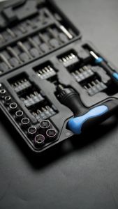 Obeng Kunci T Serbaguna 63Pcs Lengkap Mata Obeng dan Mata Sok Bahan CRV - 6590