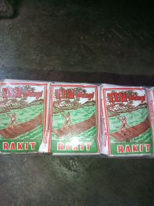 Teh Solo Cap Rakit Harga 1 pack isi 10pcs Gratis 1 Gelas cangkir
