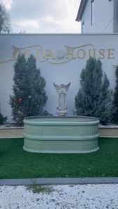 กระถางปลูกต้นไม้ [ทรงรี] กระบะปลูกผัก แปลงปลูกดอกไม้ จัดสวนขนาดเล็ก แต่งสวนตามสไตล์