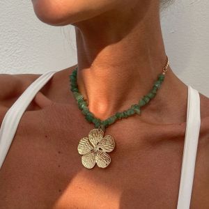 Ingemark Bohemian Crushed Stones Chain Big Flower Pendant Necklace Women Exquisite Trendy Summer Beach Club Party Jewelry Gifts