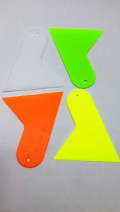 ที่รีดสติ๊กเกอร์ฟิล์ม รีดฟองอากาศ ที่รีดไล่ลมฟิล์ม เกียงฟิล์ม อุปกรณ์ติดตั้งฟิล์ม มีหลายสี SM-2