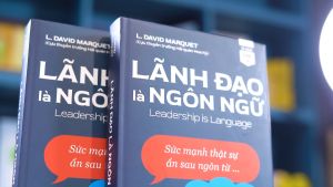 Sách Lãnh Đạo Là Ngôn Ngữ - Happy Live