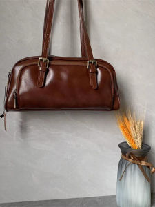 Fashionable YuHongTBB Womens Bag Single Shoulder Handbag French Bread Bag High-End Retro Korean Style Small Popular Model Bag