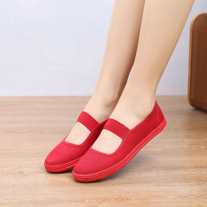 สีแดงส้นแบนรองเท้าเต้นรํารองเท้าสําหรับแม่รองเท้าเต้นรําแบบดั้งเดิมจีนปักรองเท้ารอบ Toe ยาง Sole