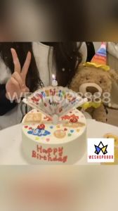 WESHOP8888 1pcs Fan Shaped Banner Birthday Candle Safe Material Unique Design Clown Pattern Candles