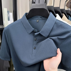 เสื้อโปโลแขนสั้นผ้าไหมน้ำแข็งคุณภาพสูงแบรนด์แฟชั่นผู้ชายเย็นและระบายอากาศฤดูร้อนใหม่ธุรกิจลำลองเสื้อยืดปก