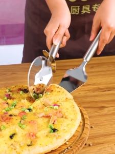 Premium Stainless Steel Cake Server/Pizza Lifter with Fine Serrated Edge - Kitchen Utility Bread Spatula