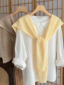 Womens Knitted Hollow out Small Shawl Spring Summer Air Conditioned Room Neck Support Light Outerwear for Skirts New 2025