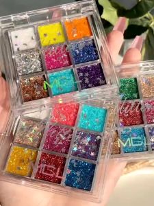 Bảng Phấn Mắt 9 Màu Sequin Khay Nhũ Mắt Kim Tuyến Trang Điểm Lấp Lánh QiQiShop