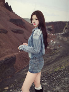 Retro Fashionable Denim Shirt And Short Set Womens Clothing Autumn 2026 Collection High Quality Elegant Style Fast Dry Material