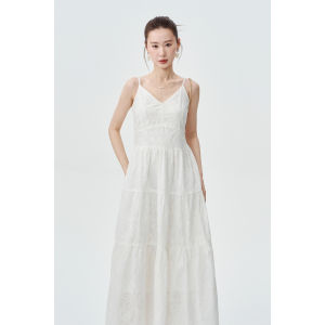 French Design V-neck Lace Embroidery Strapless Dress Women Summer Slimming Flared White Holiday Skirt High Waist Gown
