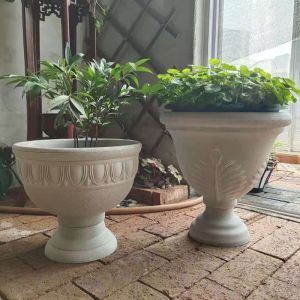 Luxurious Embossed Plastic Flower Pot Nordic Simplicity Large Size for Courtyard Potted Plants Green Ivy Bonsai Global Queen