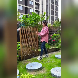 Meilovmao Retractable Solid Wood Mesh Fence Outdoor Garden Fence Decoration Foldable Yard Lawn Decor