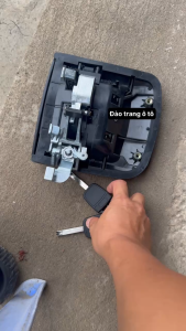 Tay mở cửa ngoài xe ô tô Sacman M3000 tay mở cửa cho xe ô tô