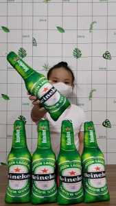 GẤU BÔNG BIA HENIKEN CÁ CHÉP MÌ GÓI HẢO HẢO BÁNH MÌ CÀ RỐT BÌNH SỮA TRÁI CÂY ĐỦ LOẠI DỄ THƯƠNG