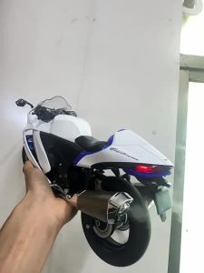 BIZHIDA | Startup and Ignition Replica Suzuki Hayabusa Motorbike Model 1:6