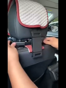 จัดส่งใน24ซม.ที่วางแท็บเล็ตในรถยนต์ พับได้ ขาจับแท็บเล็ตเบาะหลังรถ สำหรับเครื่อง4.7-12.9นิ้ว อุปกรณ์เสริม