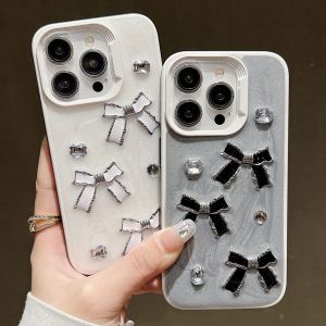 💯【เคสโทรศัพท์】 + Gratis Ongkir💯เคสกันกระแทกสีเงินลายโบว์เพชรสำหรับผู้หญิงเคสสำหรับไอโฟนโทรศัพท์15 14 13 12 11 Pro Max 14 15 Plus
